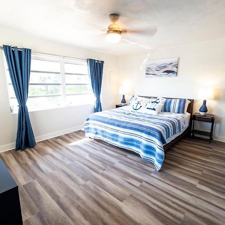 Вілла Newly Renovated 3Br2Ba Duplex With Private Dock Key Colony Beach Екстер'єр фото