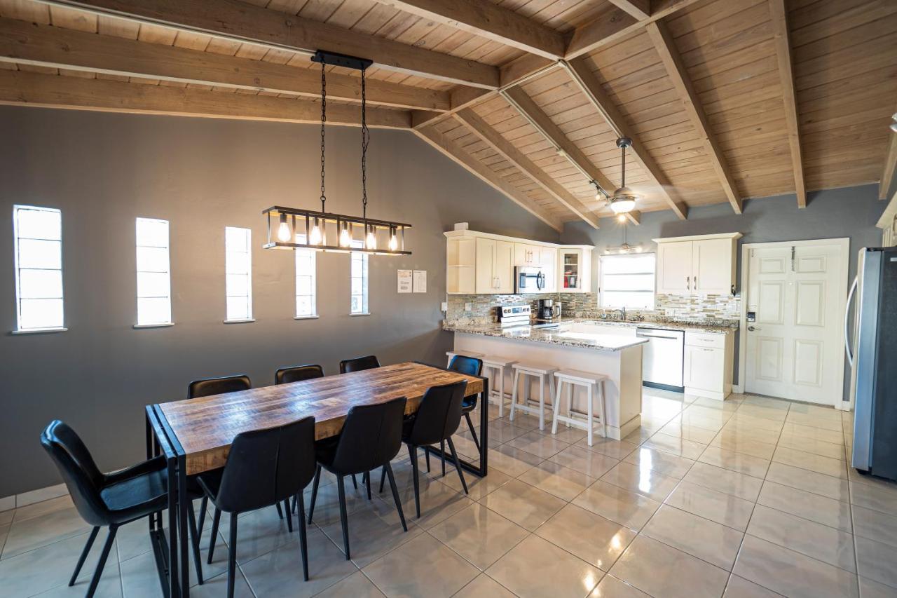 Вілла Newly Renovated 3Br2Ba Duplex With Private Dock Key Colony Beach Екстер'єр фото