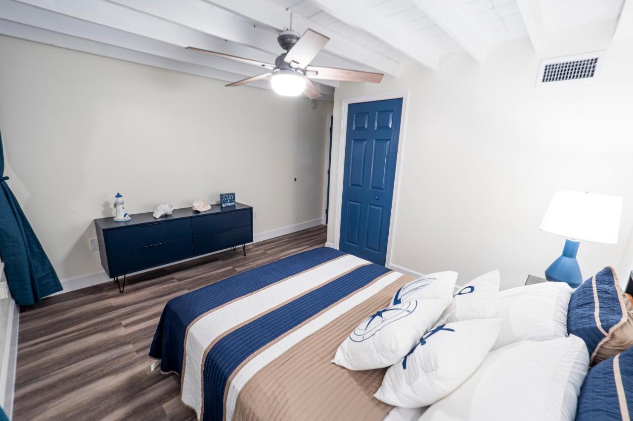 Вілла Newly Renovated 3Br2Ba Duplex With Private Dock Key Colony Beach Екстер'єр фото