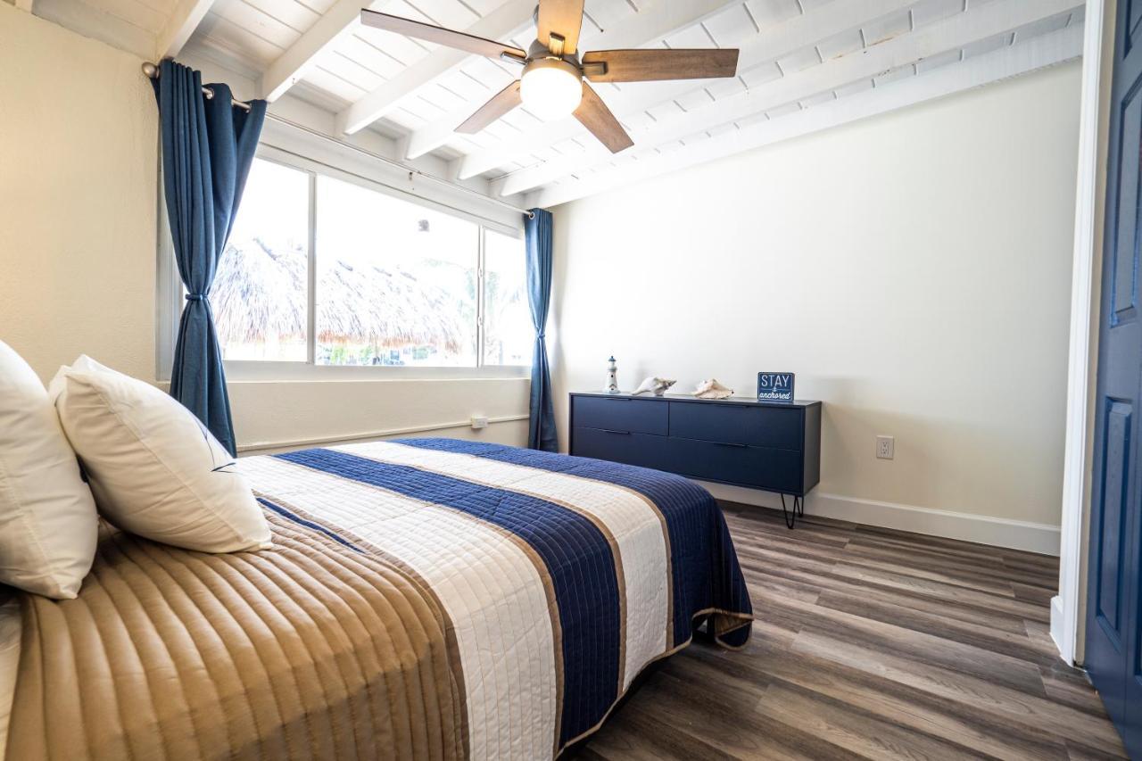 Вілла Newly Renovated 3Br2Ba Duplex With Private Dock Key Colony Beach Екстер'єр фото